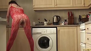 English mature whore anally disciplined