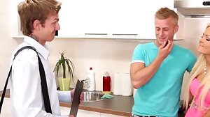 DogHouse BiSexual Couple Gets a Cock