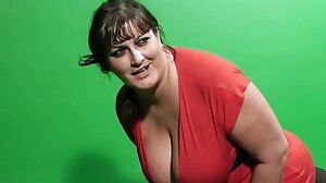 He cheats with busty plumper bitch
