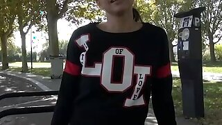 18 years old teen first anal casting