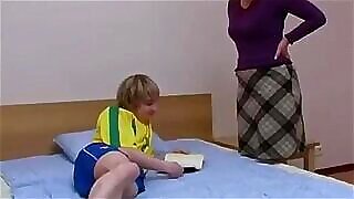 Blonde mature mom with big ass fucking hard