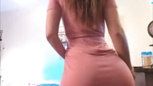 Horny MILF With Juicy Ass More on GOXXXHD