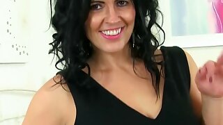 Curvy milf Montse Swinger fucks herself with a large dildo,